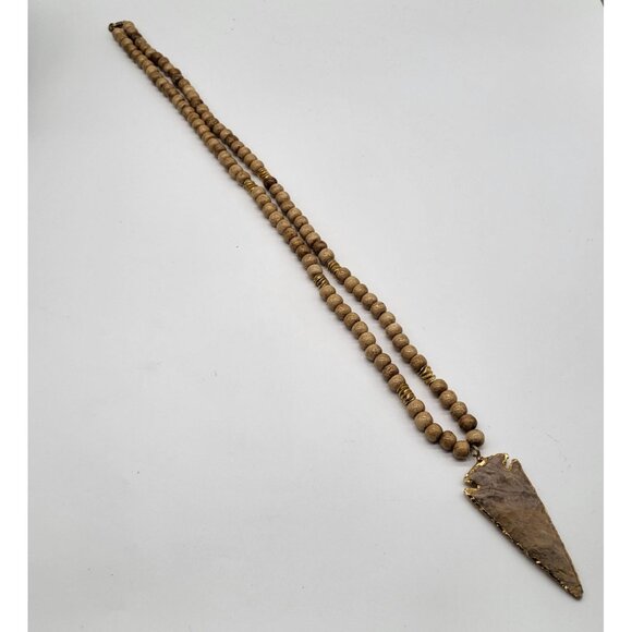Beaded Necklace With Gold-Edged Stone Arrowhead Pendant *Flaw - Picture 6 of 13